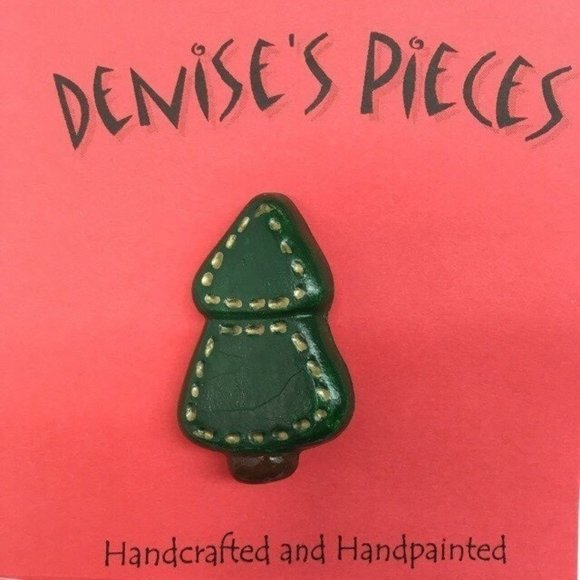 Christmas Pin Brooch Plaster Handcrafted Dark Green Tree Gold Stitches - Picture 1 of 2